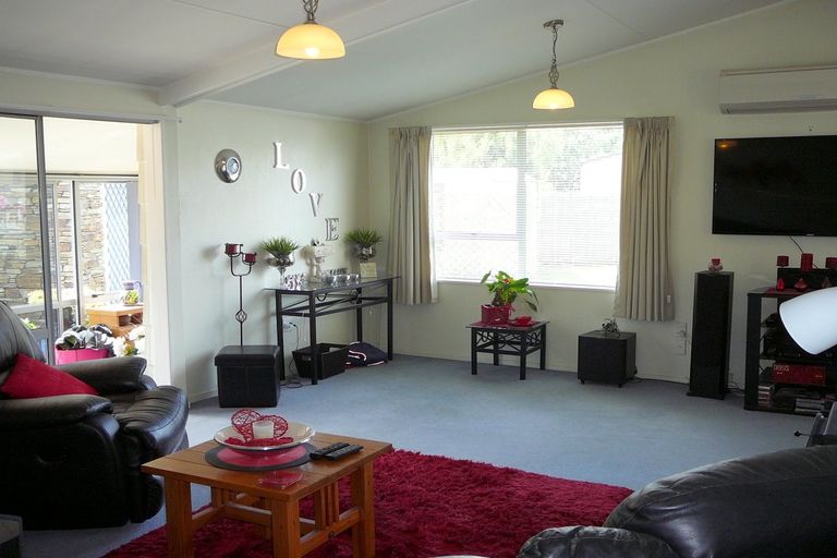 Photo of property in 52 Fache Street, Clyde, 9330