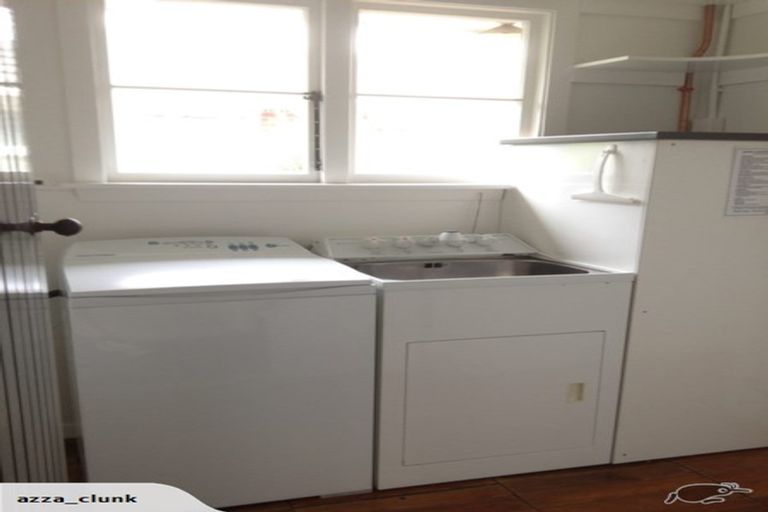 Photo of property in 33 Arthur Street, Upper Riccarton, Christchurch, 8041