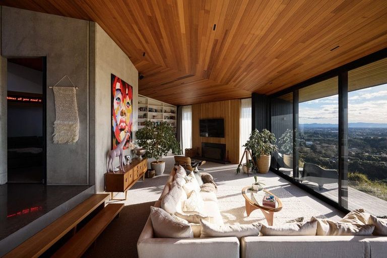 Photo of property in 175l Estates Terrace, Welcome Bay, Tauranga, 3175