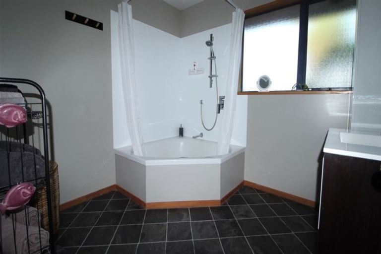 Photo of property in 54 Te Ngawai Road, Pleasant Point, 7903