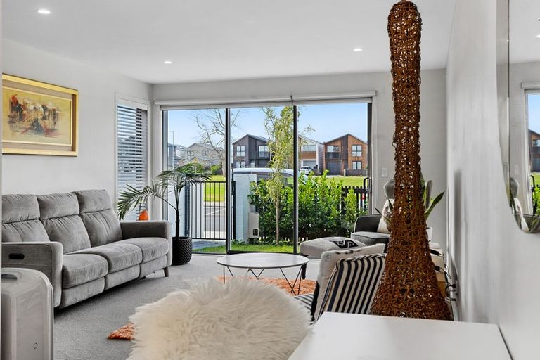 Photo of property in 34 Dignity Street, Papakura, 2110