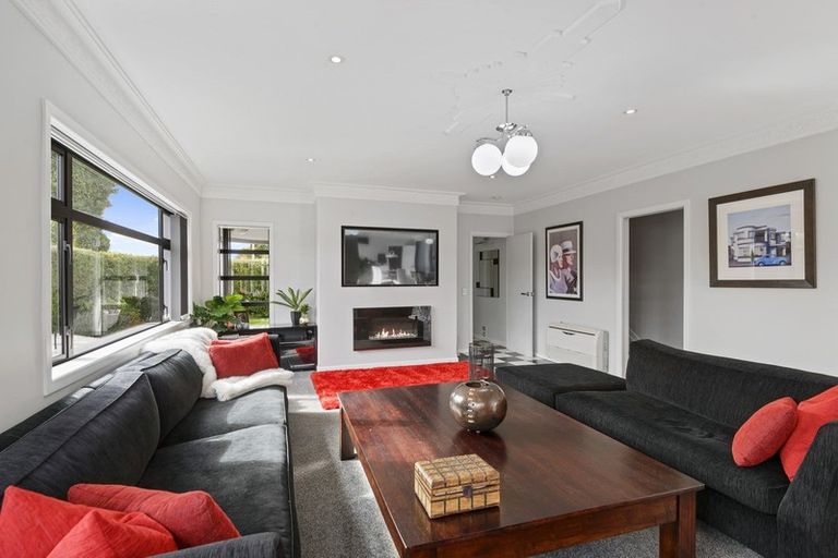 Photo of property in 208 Knowles Street, St Albans, Christchurch, 8052