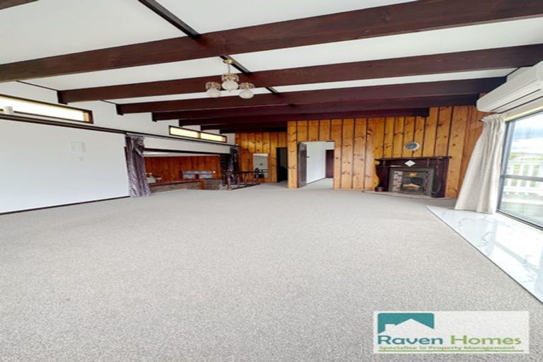 Photo of property in 2/20 Humphrey Kemp Avenue, Henderson, Auckland, 0612