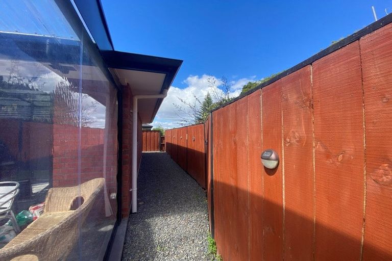 Photo of property in 18 Nukuroa Close, Waitara, 4320