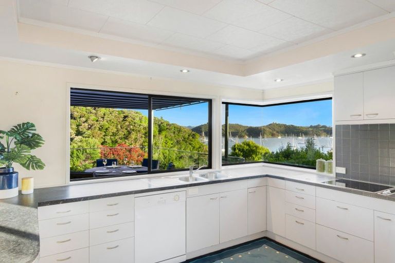 Photo of property in 15 Kakapu Road, Okiato, Russell, 0272