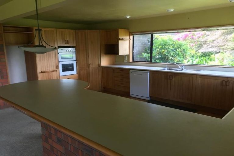 Photo of property in 7 Byron Place, Whalers Gate, New Plymouth, 4310