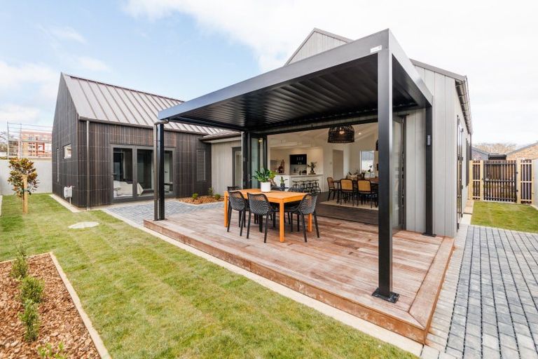 Photo of property in 3 Te Ara Lane, Hokowhitu, Palmerston North, 4410