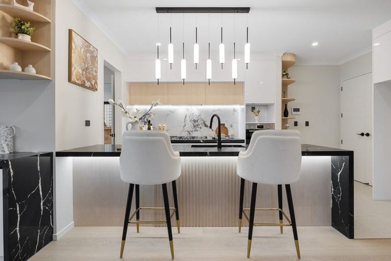 Photo of property in 2f Hughs Way, Flat Bush, Auckland, 2019