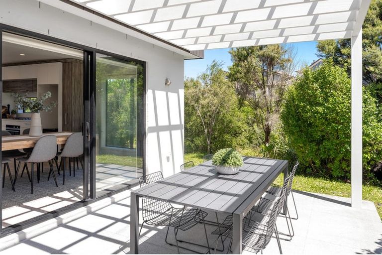 Photo of property in 22 Hampton Mews, Snells Beach, 0920