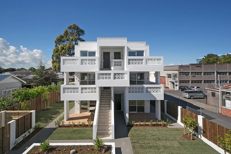 Photo of property in 2/36 Wilkinson Road, Ellerslie, Auckland, 1060