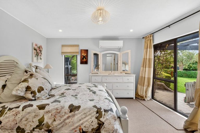 Photo of property in 24 Reeve Drive, Havelock North, 4130