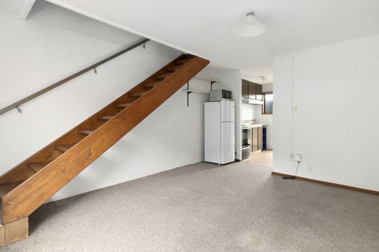 Photo of property in 93 Queen Street, North Dunedin, Dunedin, 9016
