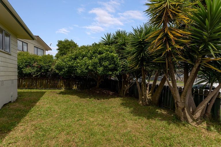 Photo of property in 45 Borich Road, Sunnyvale, Auckland, 0612