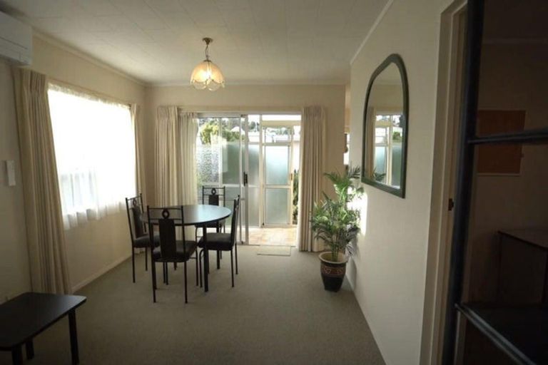 Photo of property in 3b Naumai Place, Spotswood, New Plymouth, 4310