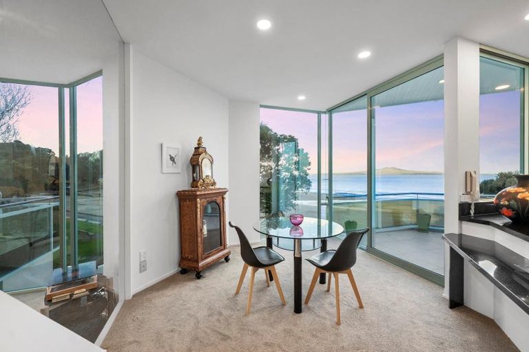 Photo of property in 1/9 The Esplanade, Castor Bay, Auckland, 0620