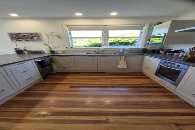 Photo of property in 72 Heke Street, Ngaio, Wellington, 6035