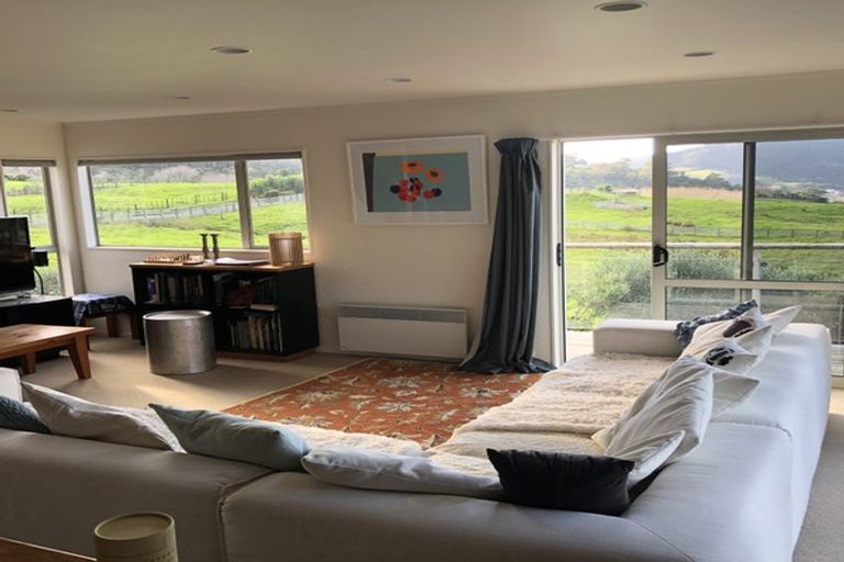 Photo of property in 35 Bay View Road, Whangarei Heads, Whangarei, 0174