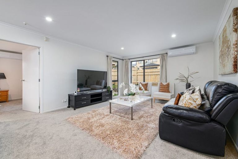 Photo of property in 62 Waitaki Street, Henderson, Auckland, 0612