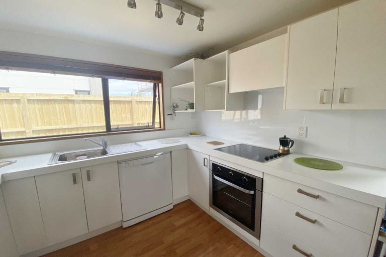 Photo of property in 1/179 Marine Parade, New Brighton, Christchurch, 8083