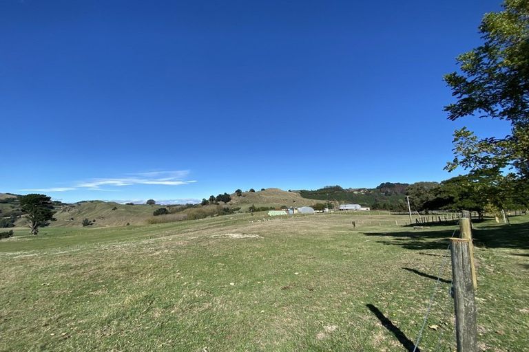 Photo of property in 36 Kaiapo Road, Acacia Bay, Taupo, 3385