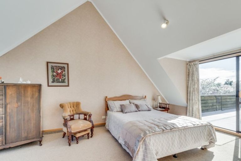 Photo of property in 5 Haines Grove, Rainbow Point, Taupo, 3330