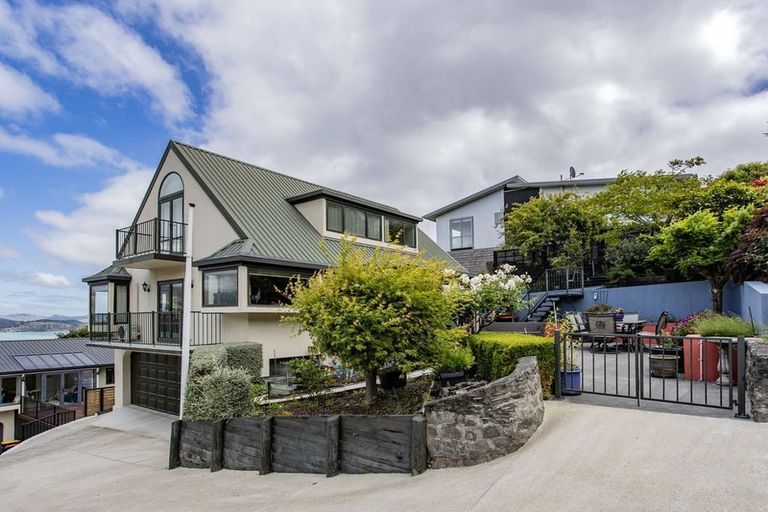Photo of property in 24 Cornwall Road, Lyttelton, 8082