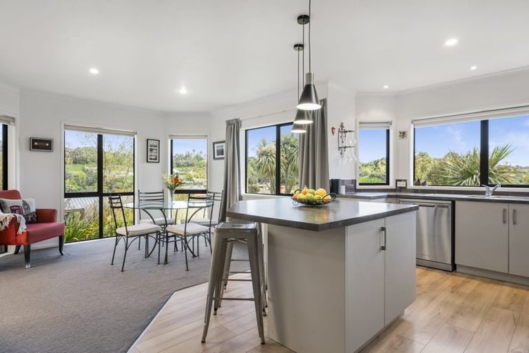 Photo of property in 166 Waterside Drive, Pyes Pa, Tauranga, 3112