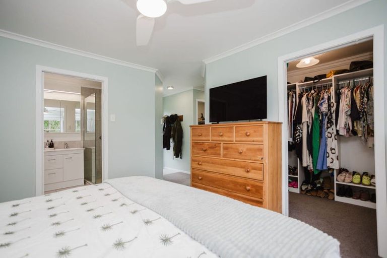 Photo of property in 14 Aerodrome Road, Dannevirke, 4972