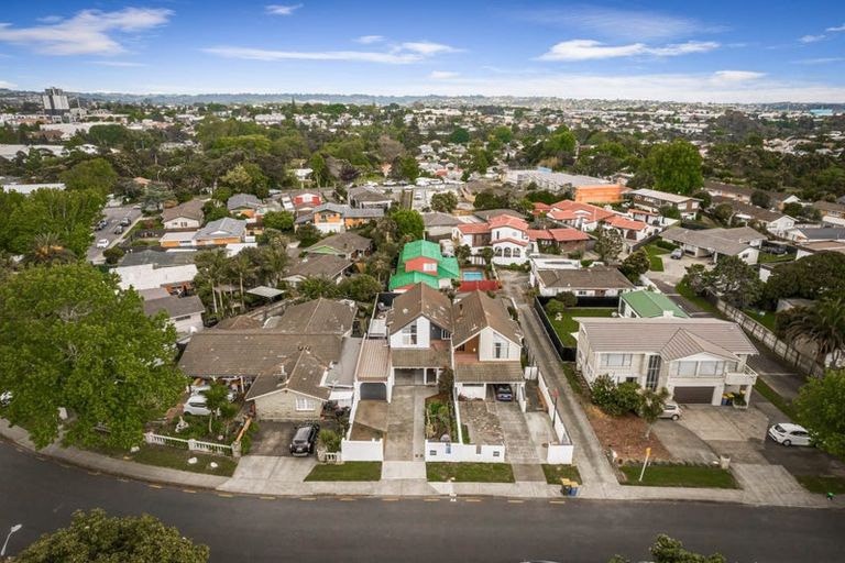 Photo of property in 16a Matuhi Rise, Henderson, Auckland, 0612