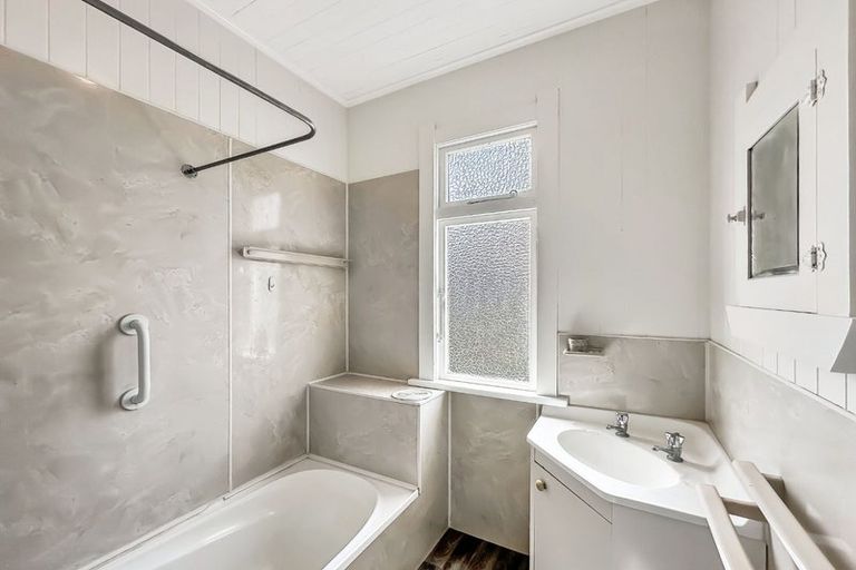 Photo of property in 20 Marshall Avenue, Whanganui East, Whanganui, 4500
