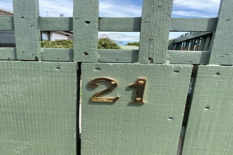 Photo of property in 1/21 Nottingham Avenue, Halswell, Christchurch, 8025