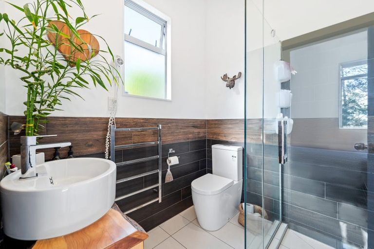 Photo of property in 84a Scott Road, Stanmore Bay, Whangaparaoa, 0932