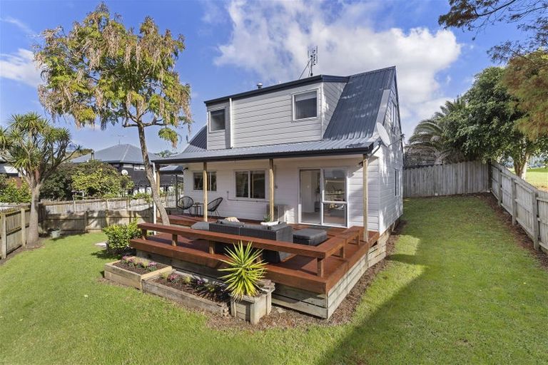 Photo of property in 53b Howe Street, Howick, Auckland, 2014