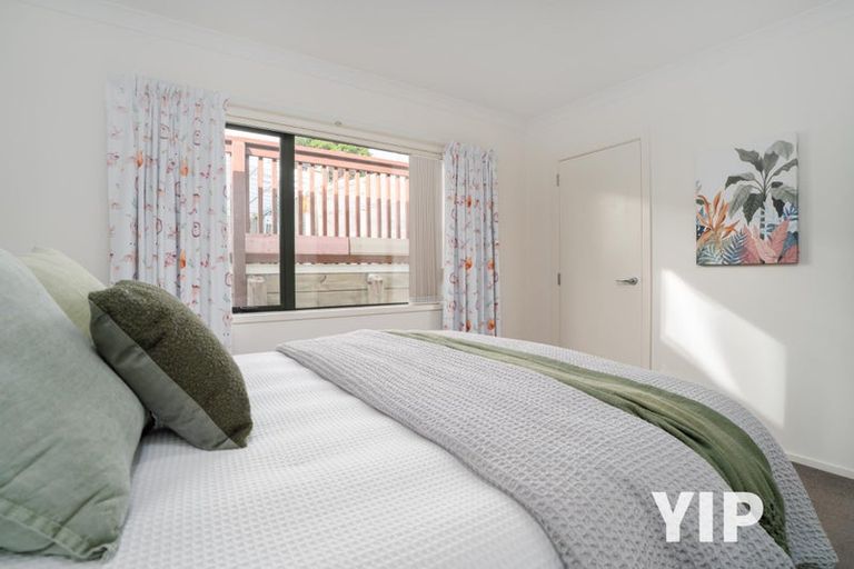 Photo of property in 7a Trinidad Crescent, Grenada Village, Wellington, 6037