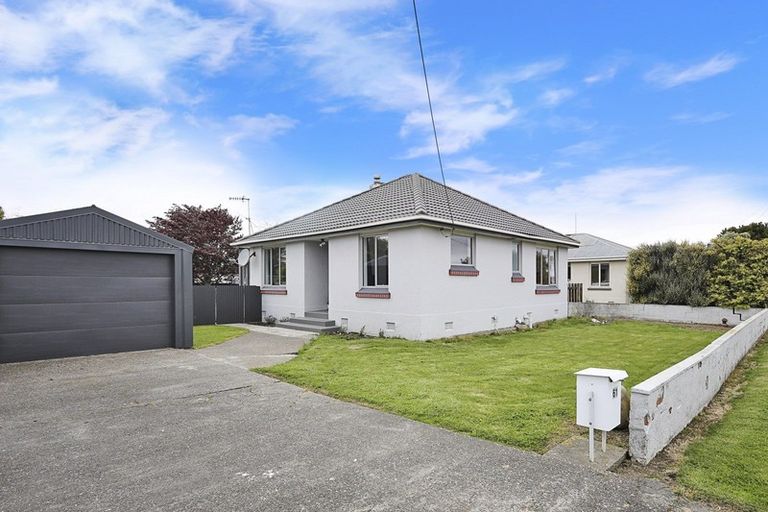 Photo of property in 61 Stobo Street, Grasmere, Invercargill, 9810