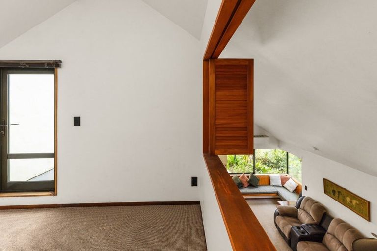 Photo of property in 15 Hospital Lane, Hospital Hill, Napier, 4110