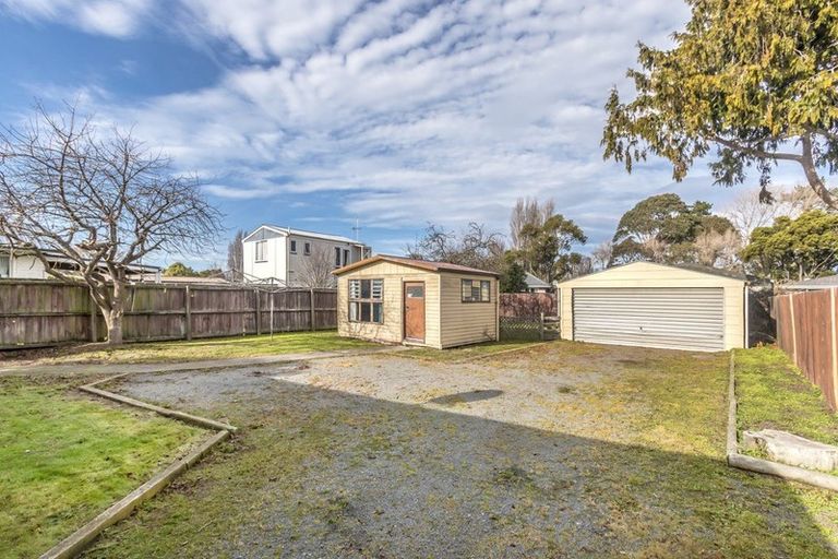Photo of property in 17 Cottonwood Street, Parklands, Christchurch, 8083