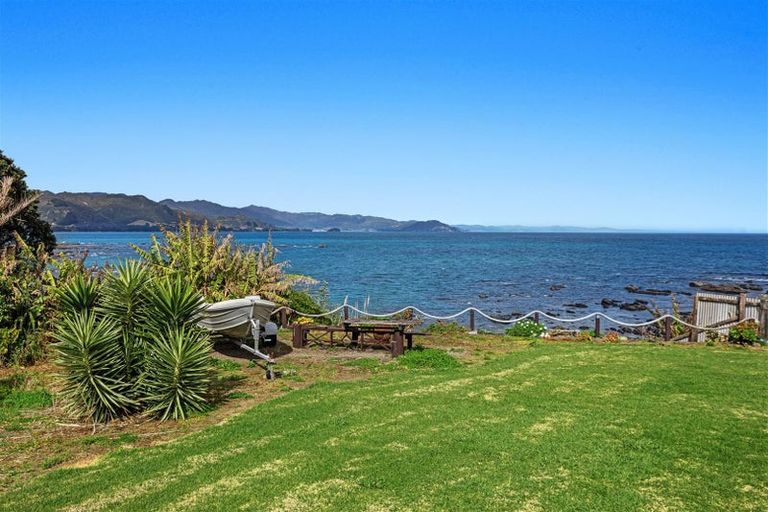 Photo of property in 1e Te Kaha Church Road, Te Kaha, Opotiki, 3199