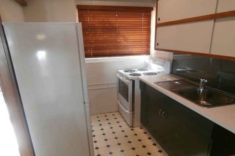 Photo of property in 2/30 Clissold Street, Merivale, Christchurch, 8014