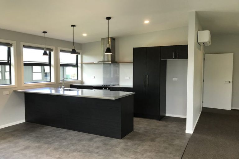 Photo of property in 2 Ataahua Place, Featherston, 5710