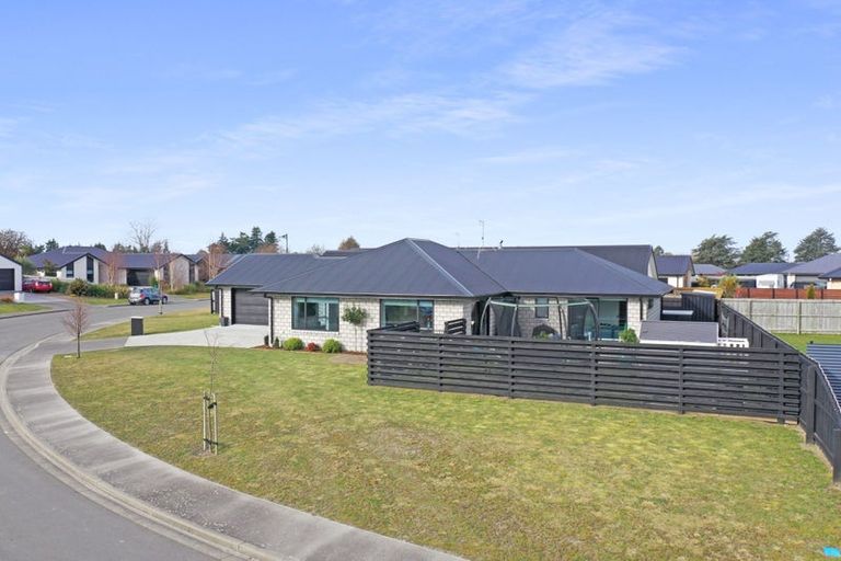 Photo of property in 6 Redhaven Rise, Netherby, Ashburton, 7700