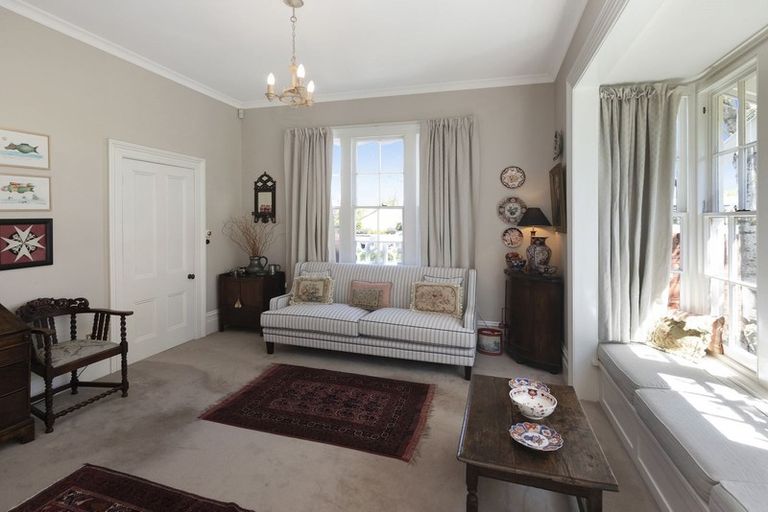 Photo of property in 54 Fendalton Road, Fendalton, Christchurch, 8014