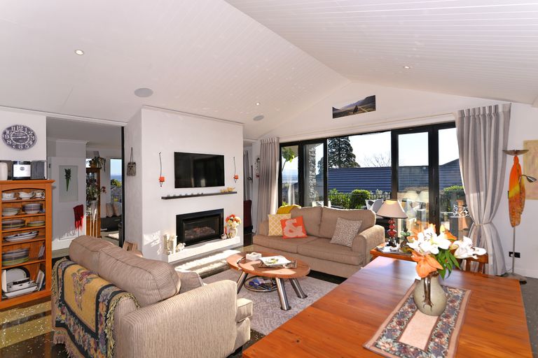 Photo of property in 63 Somerset Terrace, Stoke, Nelson, 7011