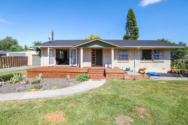 Photo of property in 3 Lancewood Avenue, Melville, Hamilton, 3206