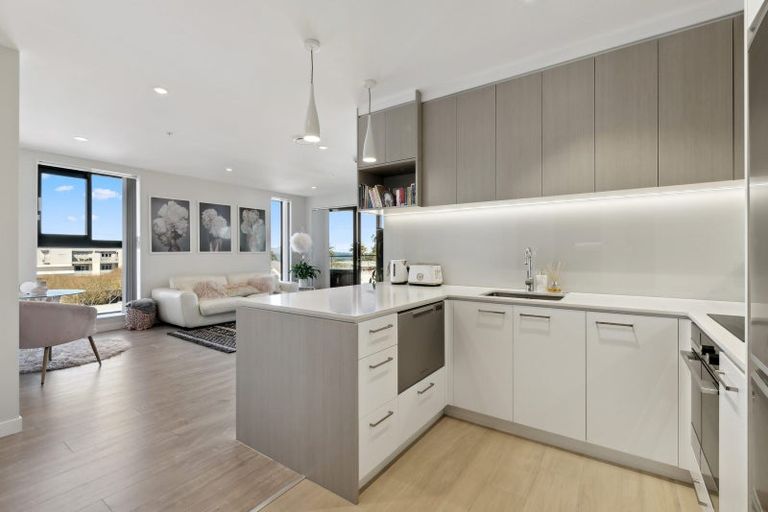 Photo of property in The Victor, 311/4 Bute Road, Browns Bay, Auckland, 0630