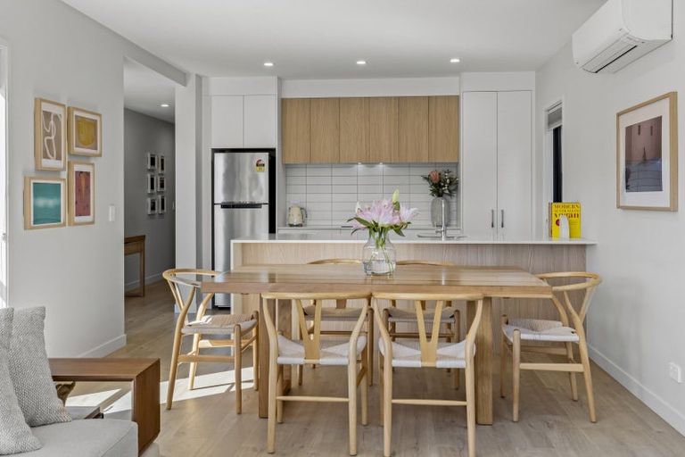 Photo of property in 9 Mcgibbon Lane, Jacks Point, 9371