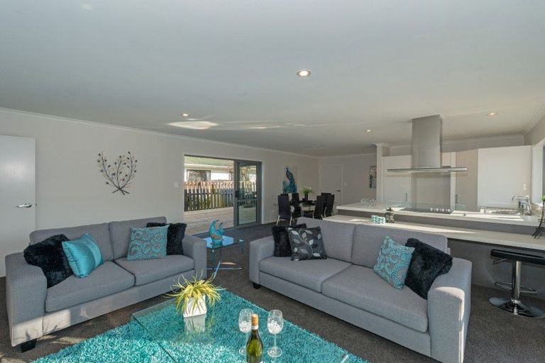 Photo of property in 45c Tuhikaramea Road, Dinsdale, Hamilton, 3204