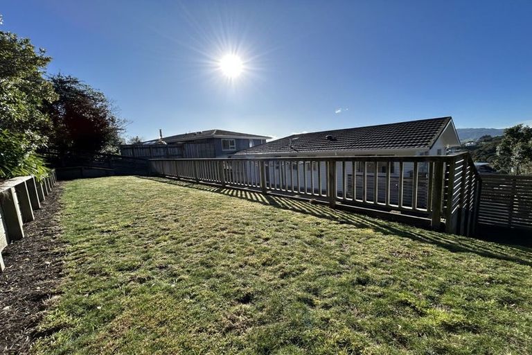 Photo of property in 15 The Anchorage, Whitby, Porirua, 5024