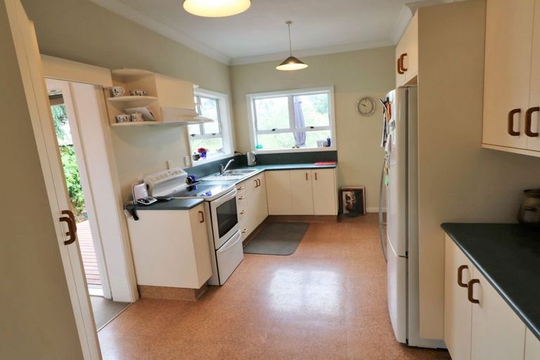 Photo of property in 4a Kent Street, Carterton, 5713