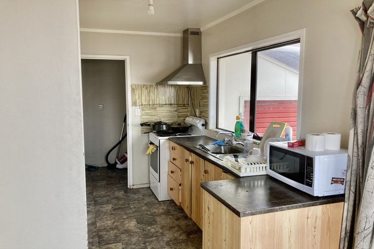 Photo of property in 2/21 Rosebank Road, Papatoetoe, Auckland, 2024